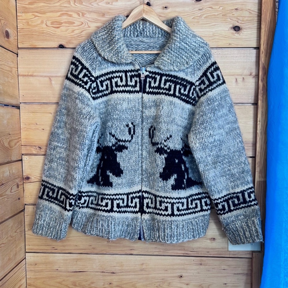 Vintage Wool Cowichan Sweater Unisex Large Grey Deer Stag Animal Zip Cardigan